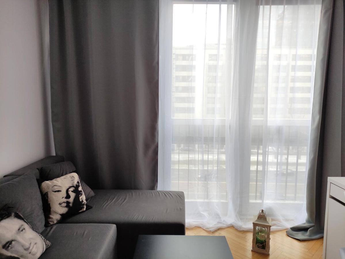 Apartament Rondo Onz Warschau Exterior foto